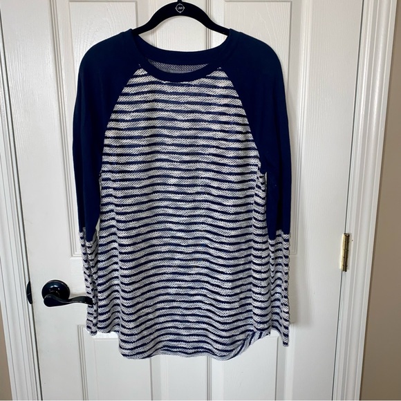 Lou & Grey Navy & Cream Striped Top✨ - Picture 7 of 7
